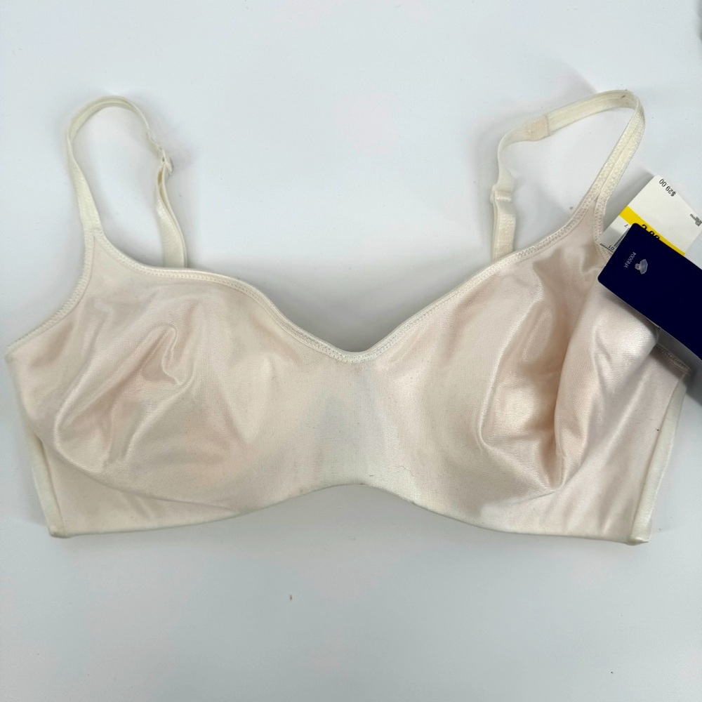 Vintage NEW Vanity Fair cream/white 38C bra
